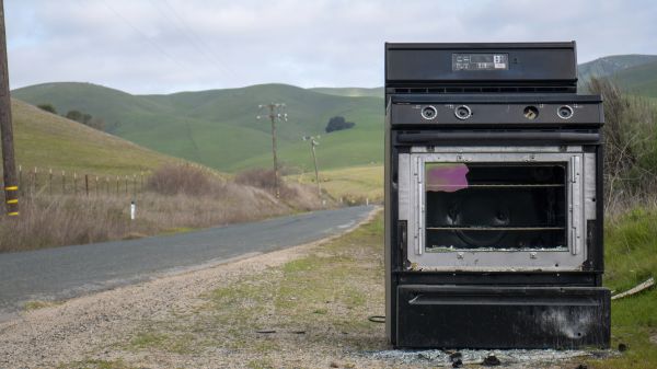 Oven Disposal Service in Perrysburg